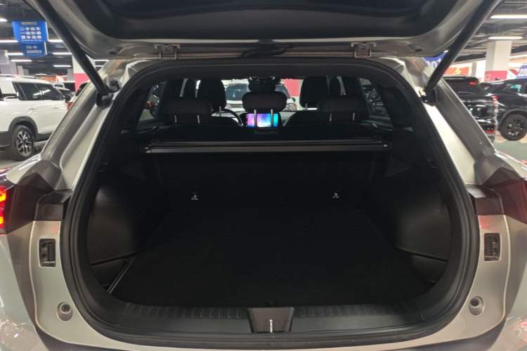 Used Haval XY 2022 1.5T Smart Edition Trunk