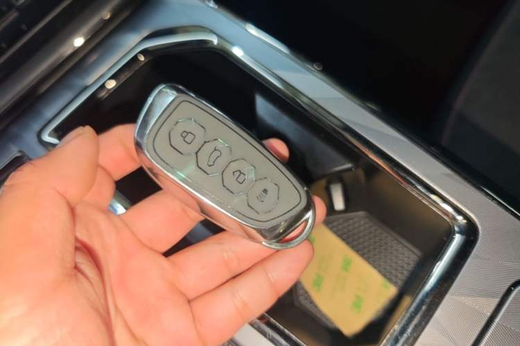 Used Haval XY 2022 1.5T ZhiZun Edition Vehicle Key