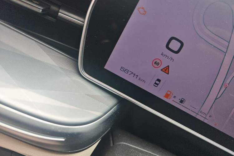 Used Haval XY 2022 1.5T Smart Edition Odometer Close Up