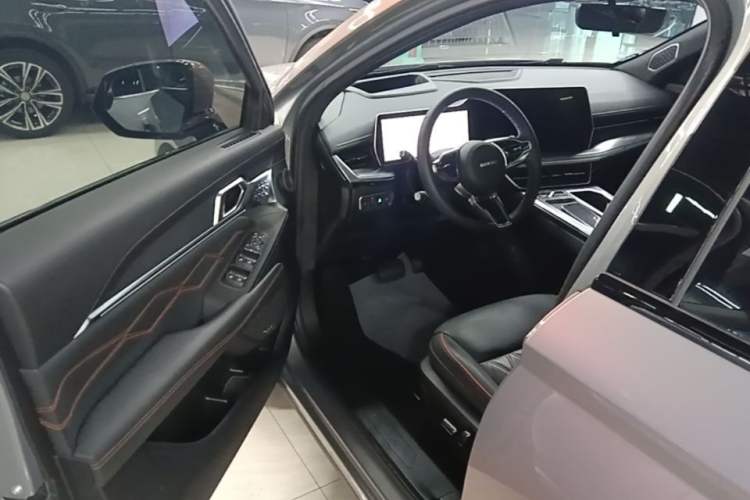 Used Haval XY 2022 1.5T Smart Edition Driver Seat