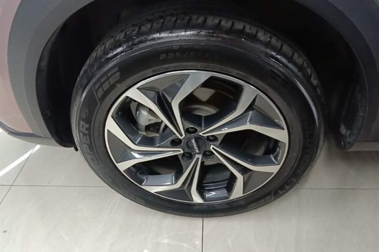 Used Haval XY 2022 1.5T Smart Edition Left Front Wheel Hub