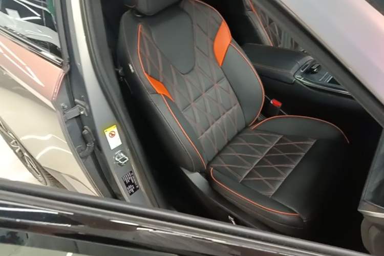 Used Haval XY 2022 1.5T Smart Edition Right Front Seat