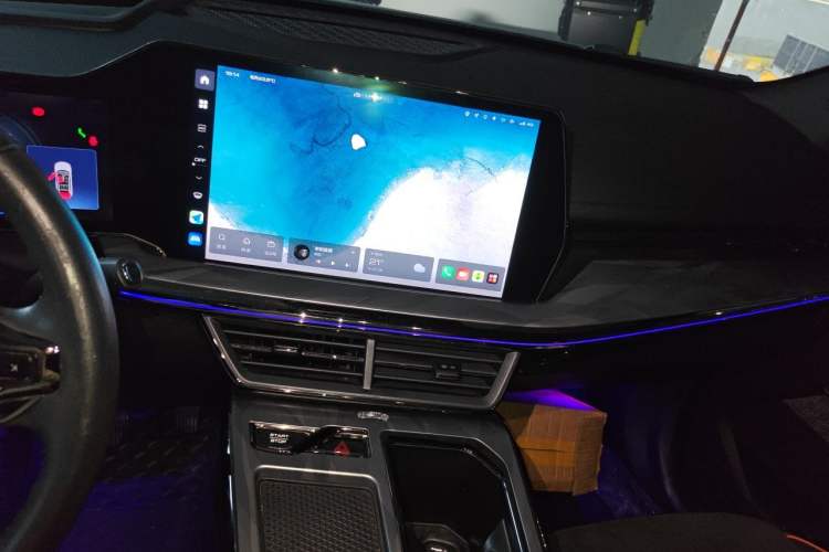 Used Haval XY 2022 1.5T ZhiZun Edition Audio And AC Panel