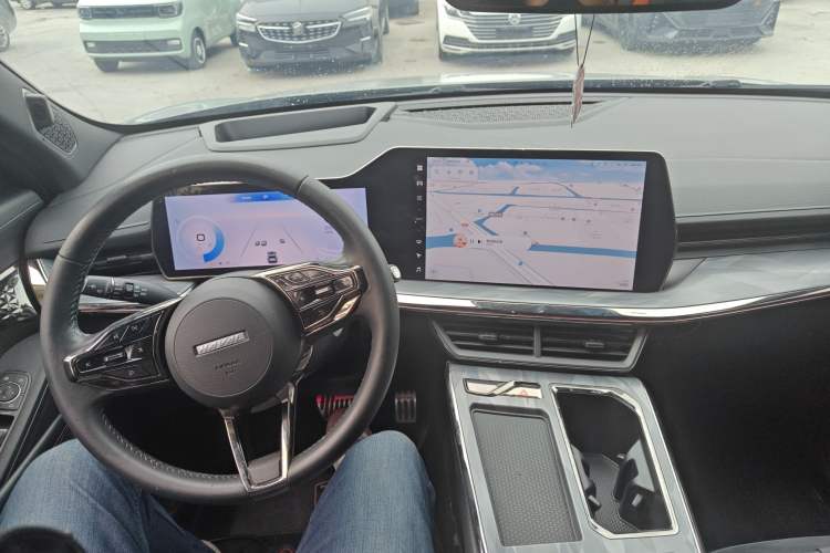 Used Haval XY 2022 1.5T ZhiZun Edition Center Console