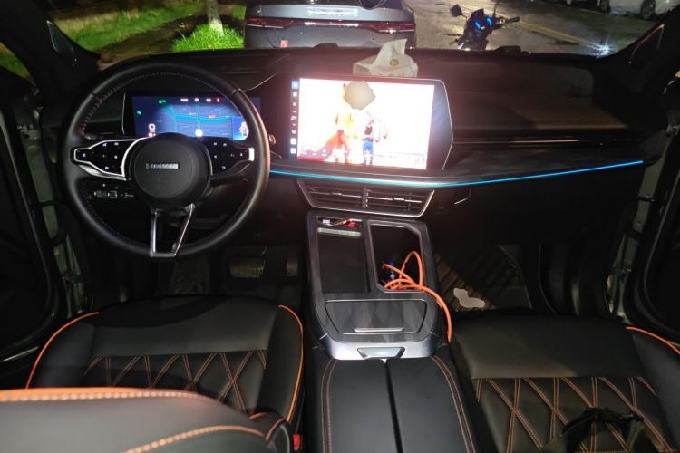 Used Haval XY 2022 1.5T Smart Edition Center Console