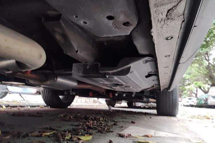 Used Haval XY 2022 1.5T Smart Engine DHT Chassis Front Right