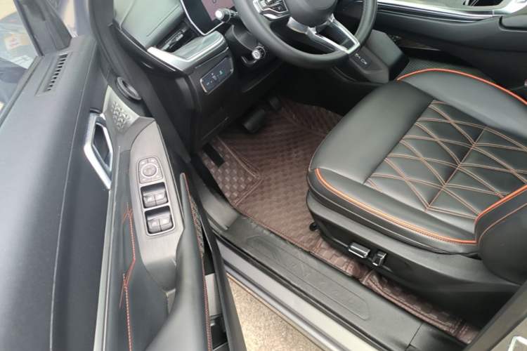Used Haval XY 2022 1.5T ZhiZun Edition Driver Seat