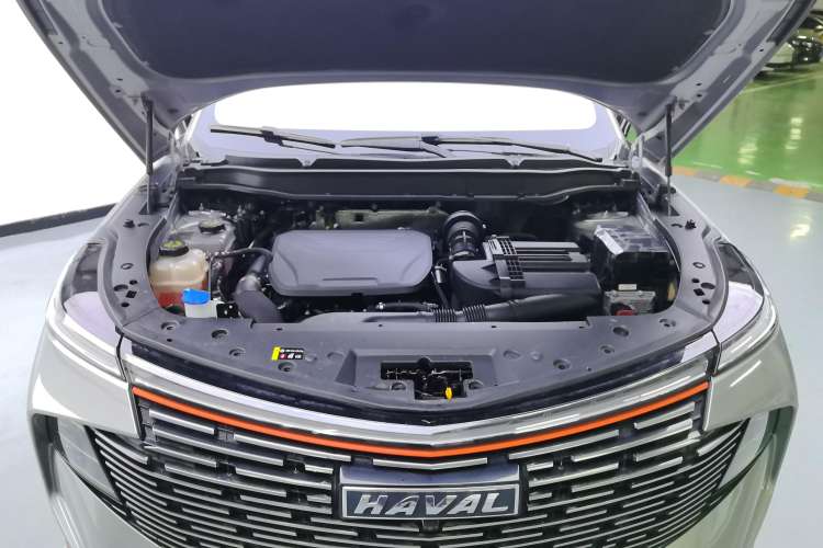 Used Haval XY 2022 1.5T Smart Engine DHT Engine Bay