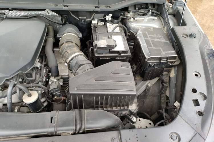 Used Haval XY 2022 2.0T Smart Edition Engine Bay Left