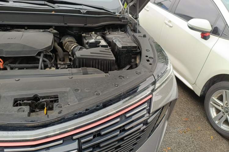 Used Haval XY 2022 2.0T Smart Edition Engine Bay Left