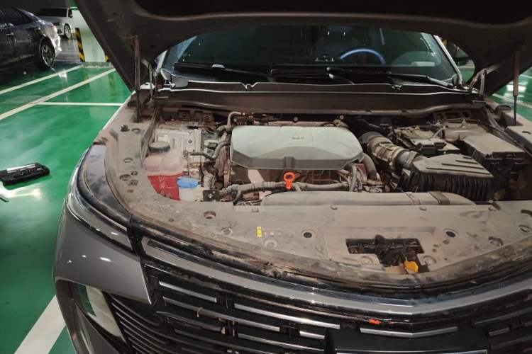 Used Haval XY 2022 2.0T Smart Edition Engine Bay Right