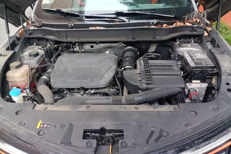Used Haval XY 2022 1.5T Smart Enjoyment Edition DHT Engine Bay