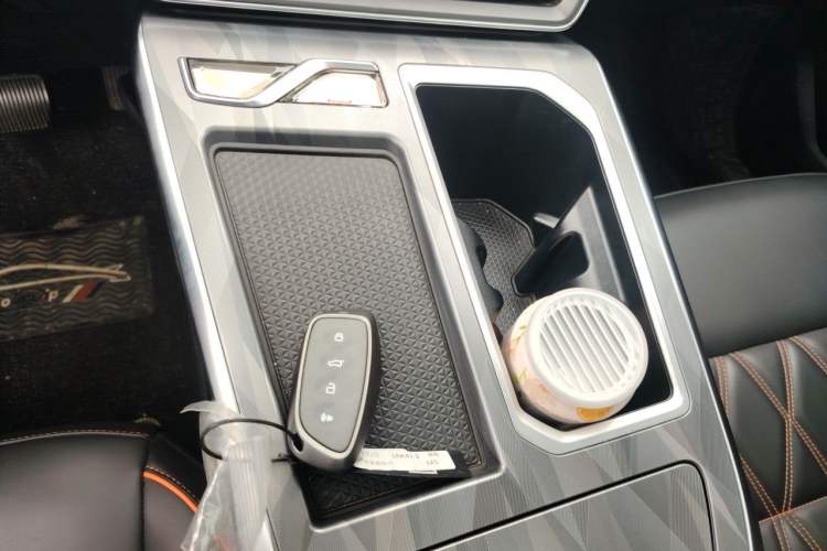 Used Haval XY 2022 1.5T Smart Edition Gear Lever
