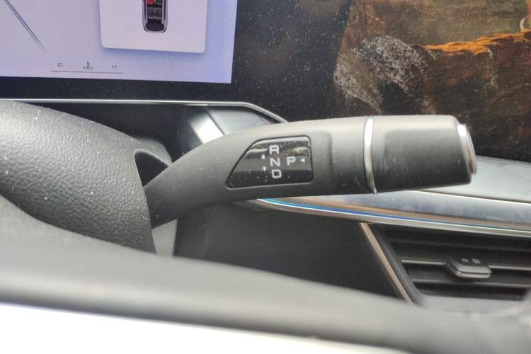 Used Haval XY 2022 1.5T Smart Edition Gear Lever