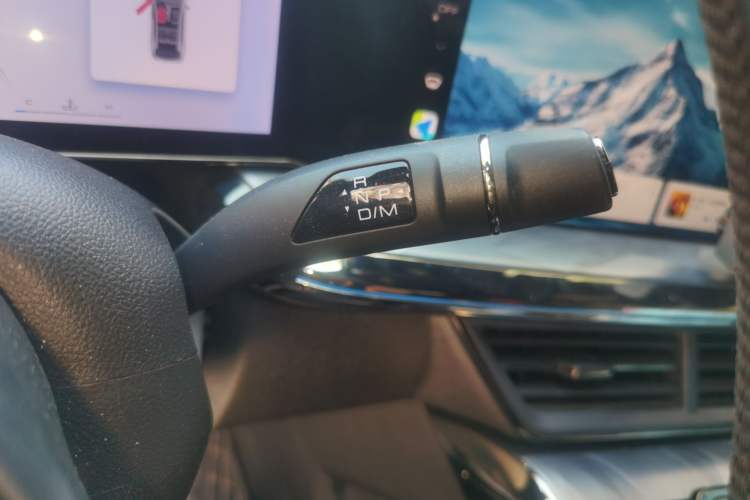 Used Haval XY 2022 2.0T ZhiZun All-Wheel-Drive Version Gear Lever