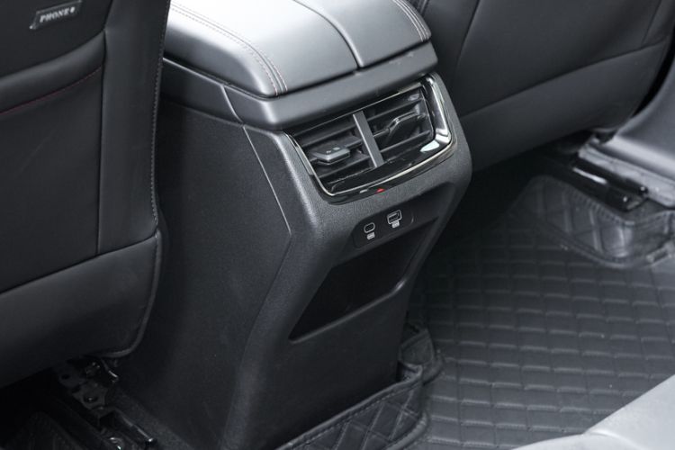 Used Haval XY 2022 2.0T ZhiZun Edition Interior 13