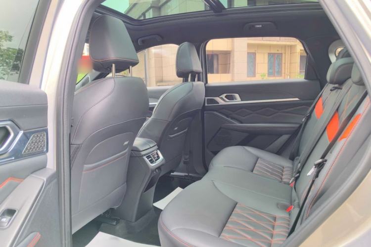 Used Haval XY 2022 1.5T Smart Edition Interior 3