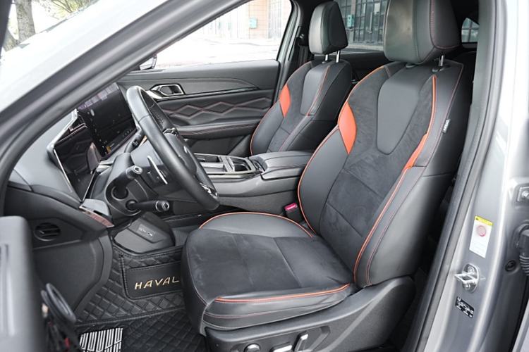 Used Haval XY 2022 2.0T ZhiZun Edition Interior 4