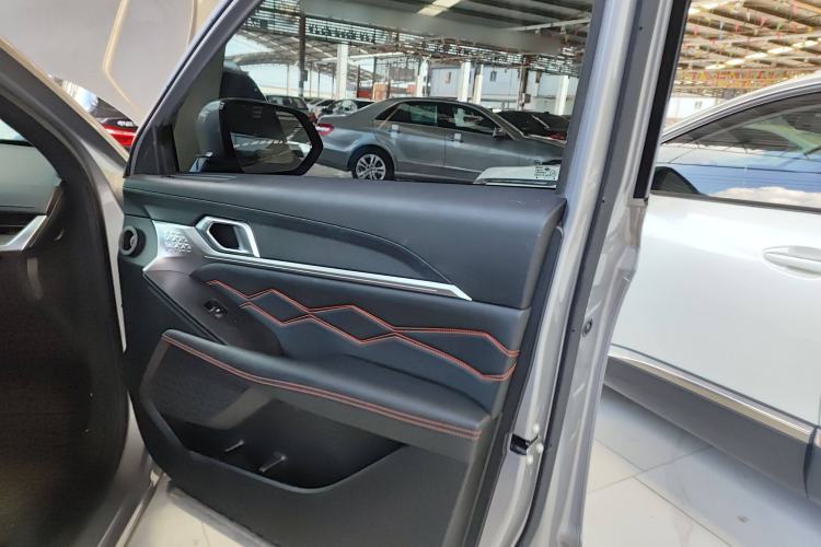 Used Haval XY 2022 2.0T Smart Edition Interior 5