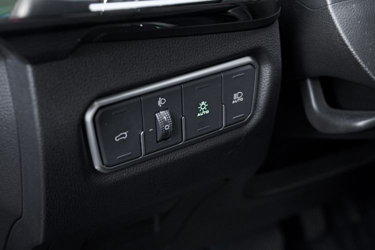 Used Haval XY 2022 2.0T ZhiZun Edition Interior 7