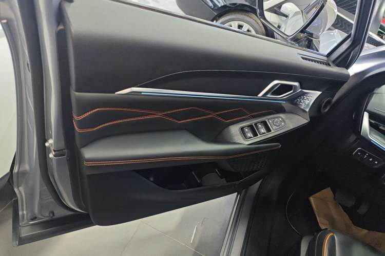 Used Haval XY 2022 1.5T Smart Edition Interior 7