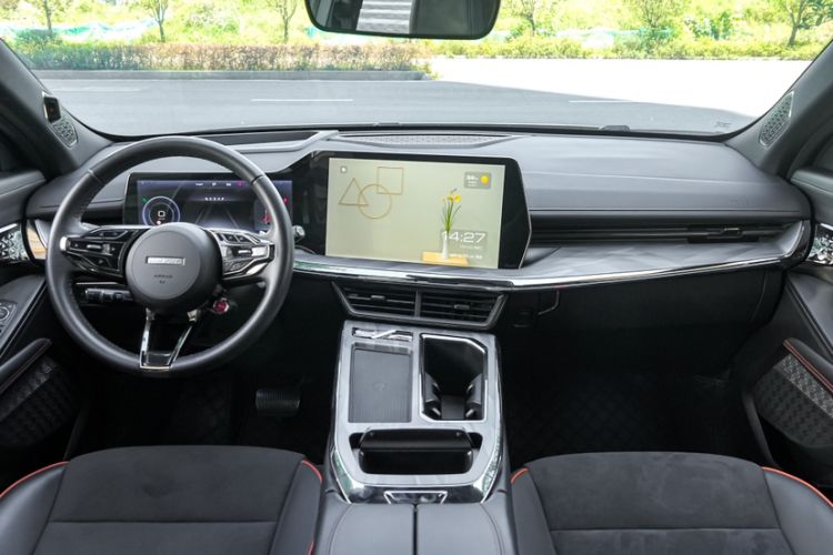 Used Haval XY 2022 2.0T ZhiZun Edition Interior 8