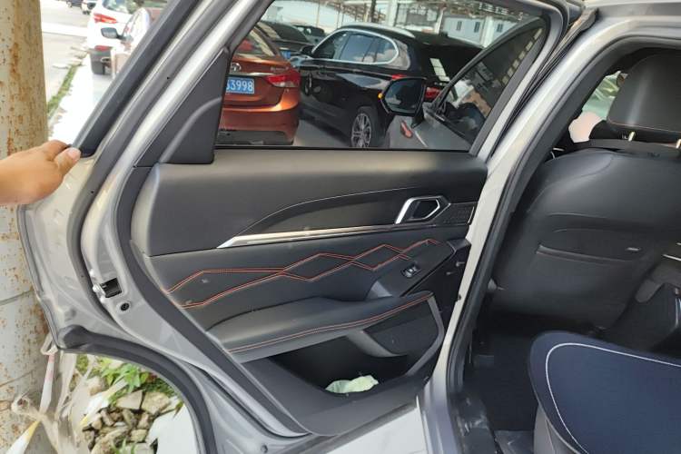 Used Haval XY 2022 2.0T Smart Edition Interior 8