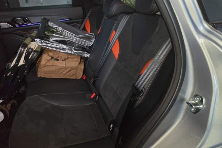 Used Haval XY 2022 1.5T ZhiZun Edition Left Rear Seat