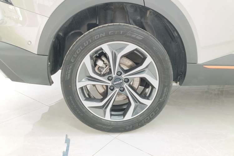 Used Haval XY 2022 1.5T Smart Enjoyment Edition DHT Left Rear Wheel Hub
