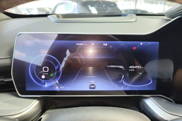 Used Haval XY 2022 2.0T Smart Edition Odometer Close Up
