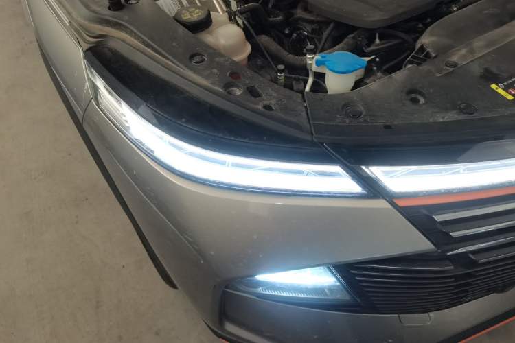 Used Haval XY 2022 1.5T ZhiZun Edition Right Front Headlight