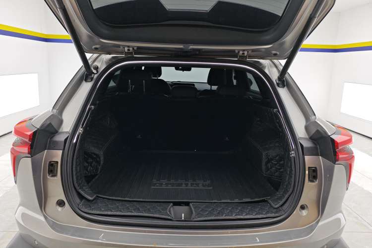 Used Haval XY 2022 1.5T Smart Edition Trunk
