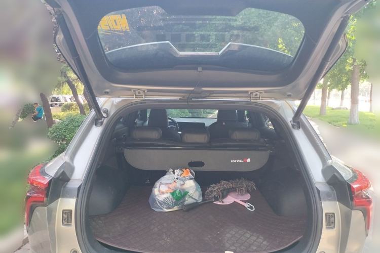 Used Haval XY 2022 1.5T Smart Edition Trunk