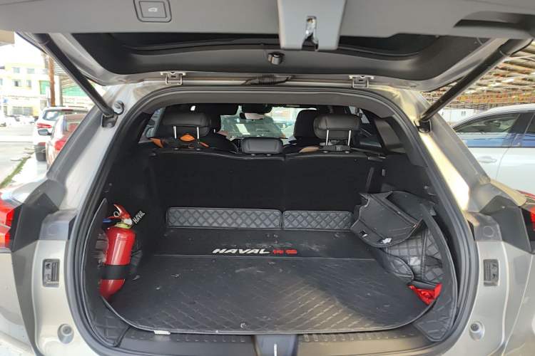 Used Haval XY 2022 2.0T Smart Edition Trunk