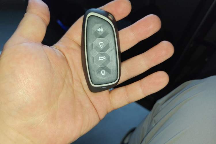 Used Haval XY 2022 1.5T ZhiZun Edition Vehicle Key