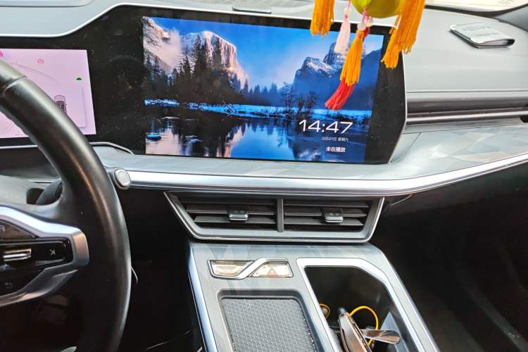 Used Haval XY 2022 1.5T Smart Enjoyment Edition DHT Audio And AC Panel