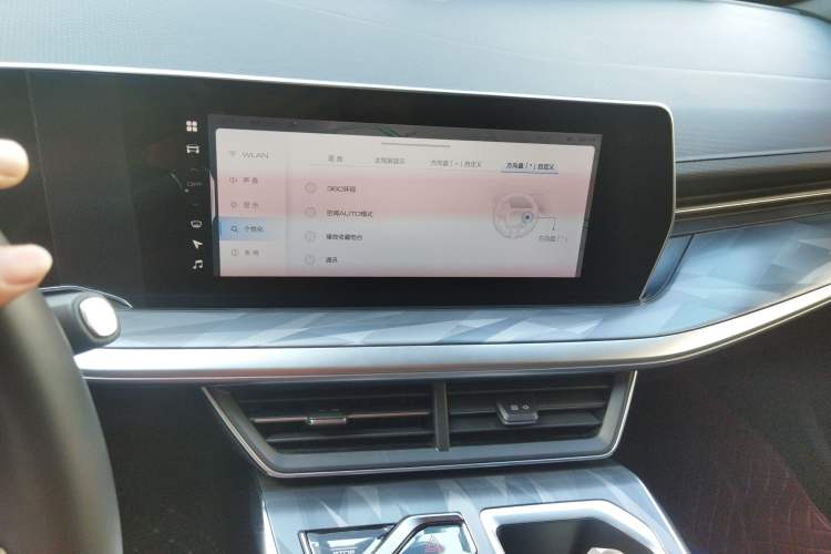 Used Haval XY 2022 1.5T Smart Edition Audio And AC Panel
