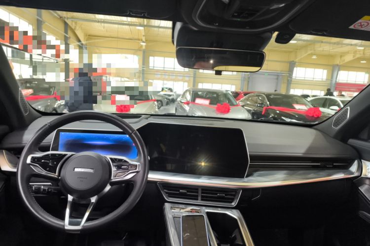 Used Haval XY 2022 1.5T Smart Edition Center Console