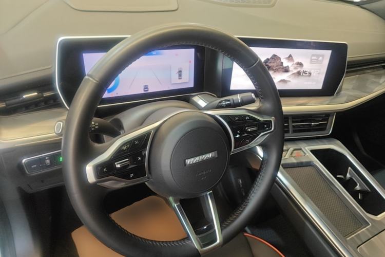Used Haval XY 2022 1.5T Smart Edition Center Console
