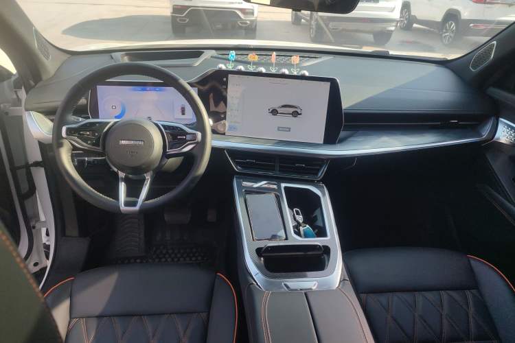 Used Haval XY 2022 1.5T Smart Edition Center Console