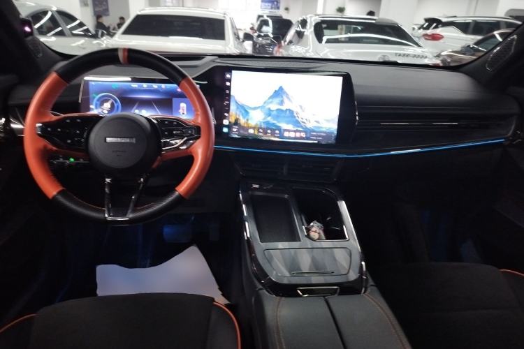 Used Haval XY 2022 1.5T ZhiZun Edition Center Console