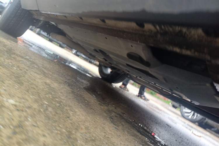Used Haval XY 2022 2.0T ZhiZun Edition Chassis Front Right