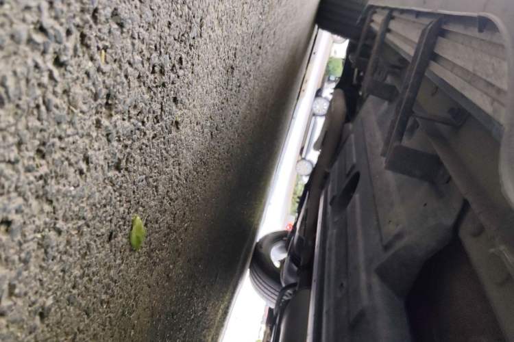 Used Haval XY 2022 1.5T Smart Edition Chassis Front Right