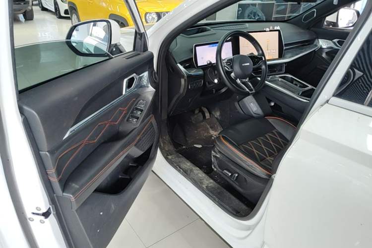 Used Haval XY 2022 1.5T ZhiZun Edition Driver Seat