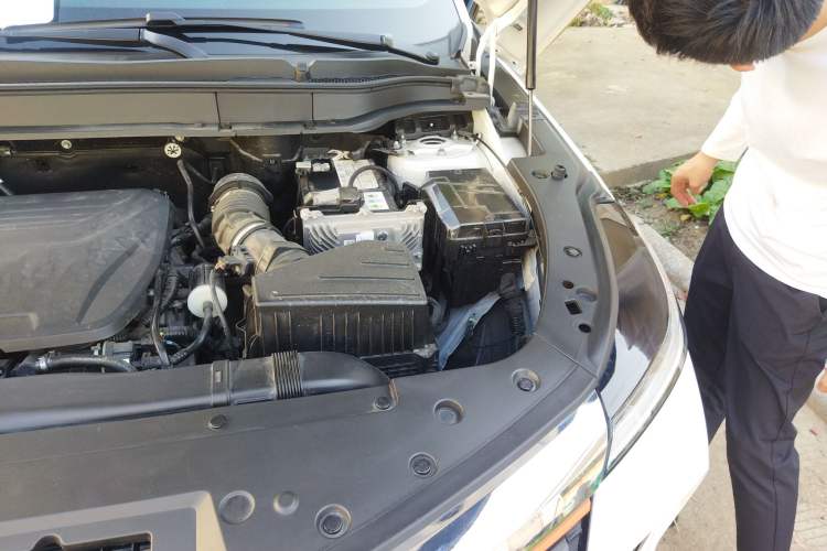 Used Haval XY 2022 1.5T Smart Edition Engine Bay Left