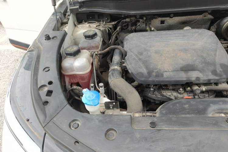 Used Haval XY 2022 1.5T Smart Enjoyment Edition DHT Engine Bay Right