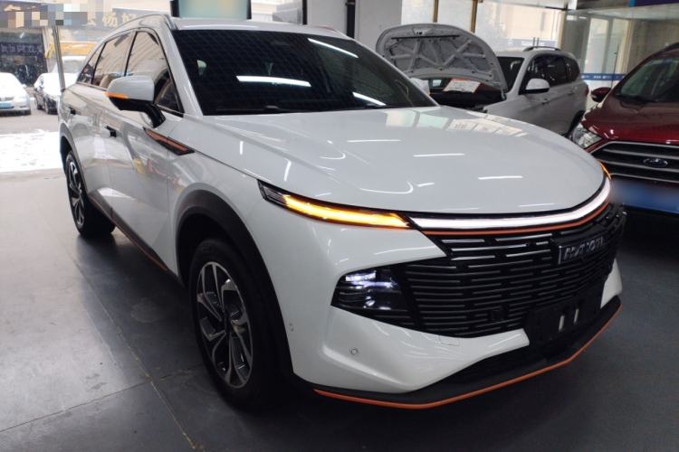 Used Haval XY 2022 1.5T Smart Enjoyment Edition DHT Front Right 45 Deg