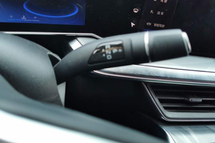 Used Haval XY 2022 1.5T Smart Edition Gear Lever