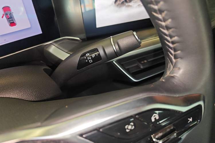 Used Haval XY 2022 1.5T Smart Edition Gear Lever