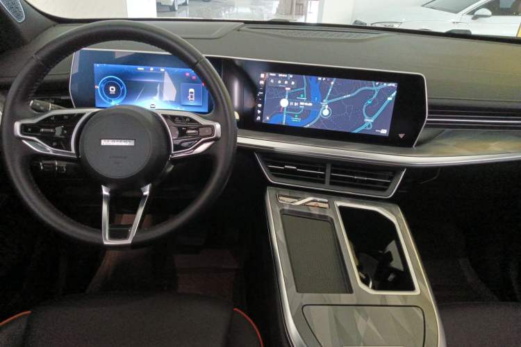 Used Haval XY 2022 1.5T Smart Edition Interior 2